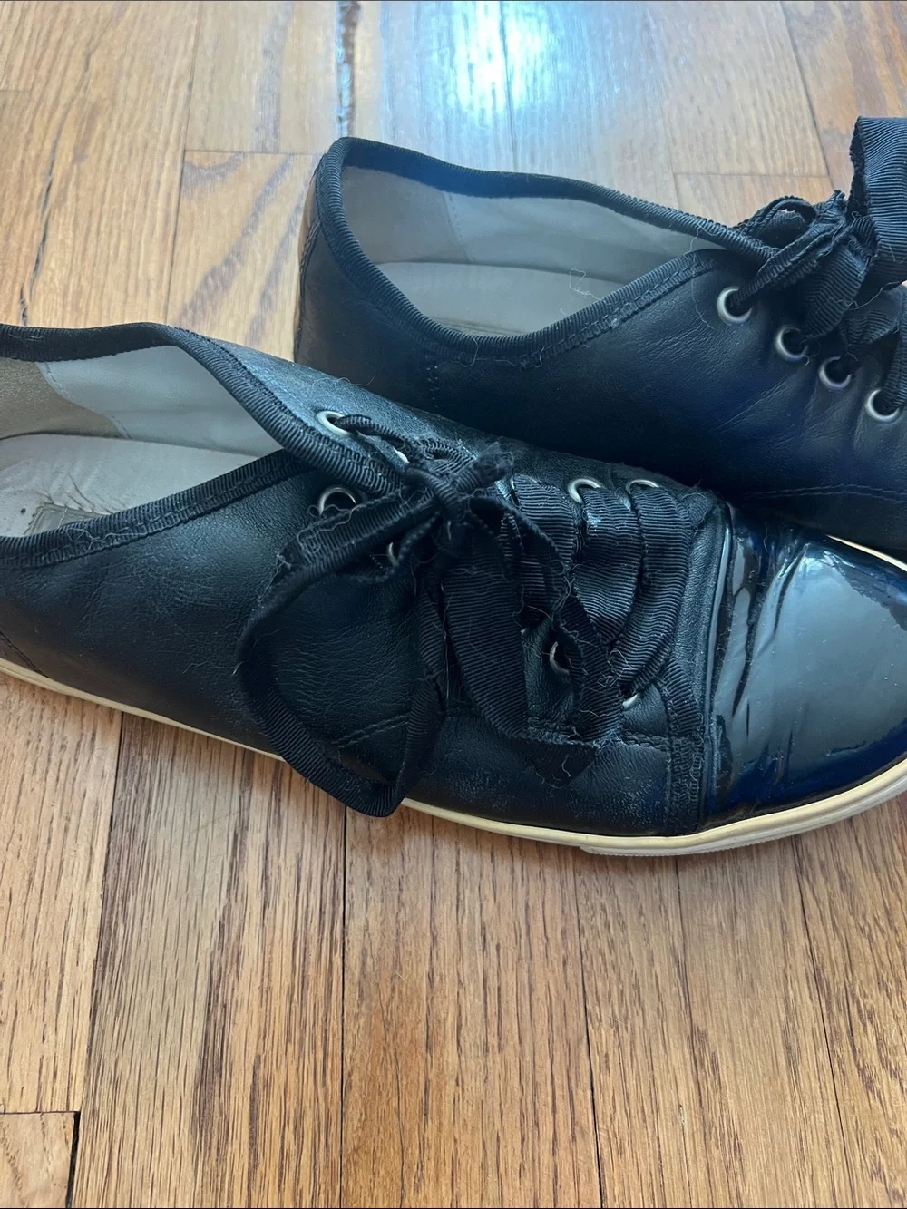 Lanvin Black Low-Profile Lace-Up Sneakers with Gloss Toe